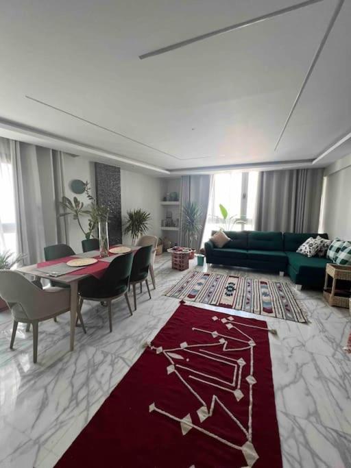Newly Refurbished Flat,Marble Floors.Central 开罗 外观 照片